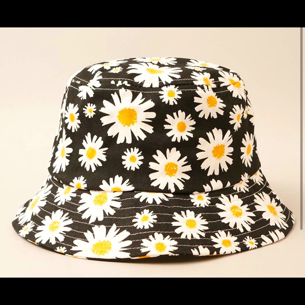 Daisy Bucket Hat